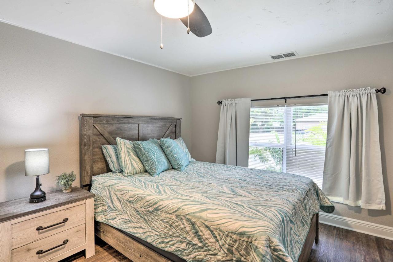 Pet-Friendly Gulfport Home Less Than 2 Mi To Beach Saint Petersburg Eksteriør billede